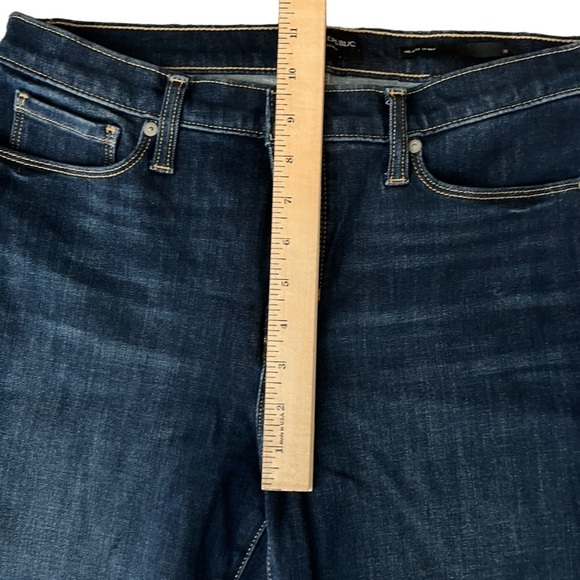 Banana Republic Jeans Women's 30 Dark  Mid Rise Skinny Stretch Blue Raw Hem - Picture 4 of 9